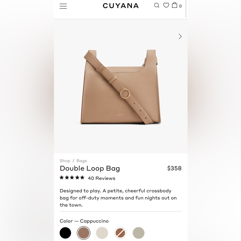 CUYANA Women’s double loop bag. (Medium)